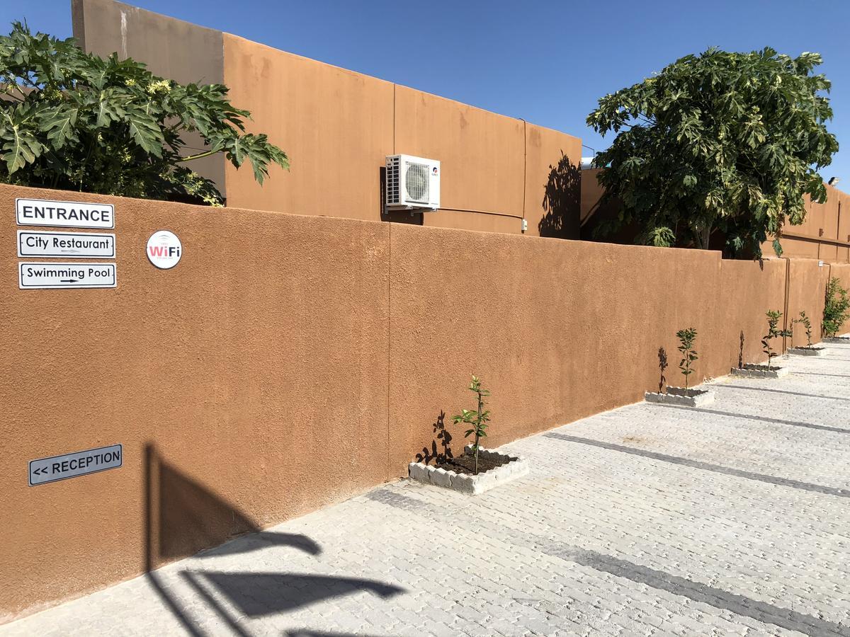 City Lodge Etosha Omuthiya Zewnętrze zdjęcie