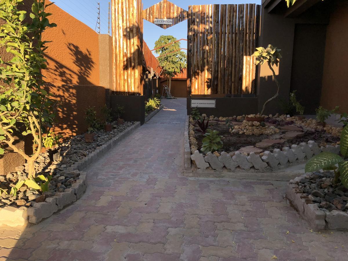 City Lodge Etosha Omuthiya Zewnętrze zdjęcie