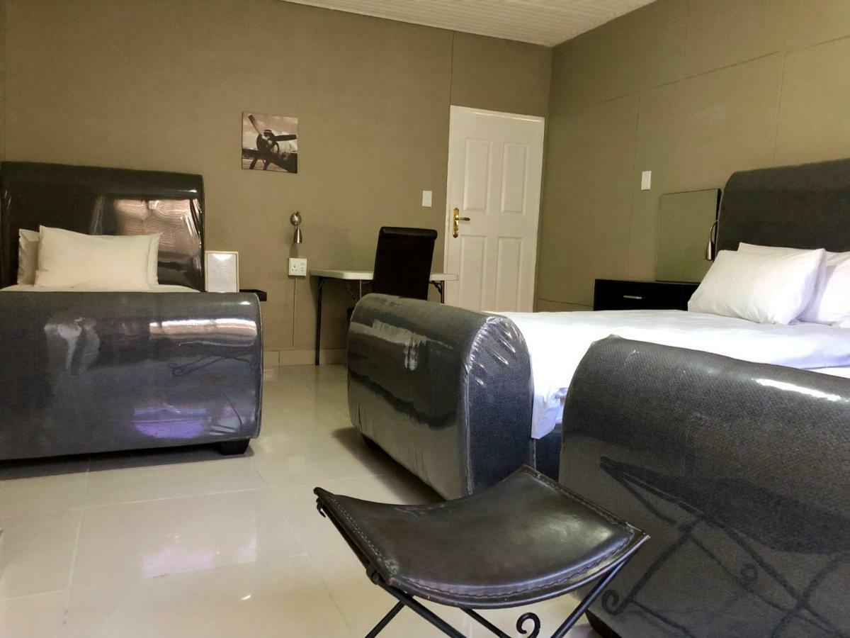 City Lodge Etosha Omuthiya Zewnętrze zdjęcie